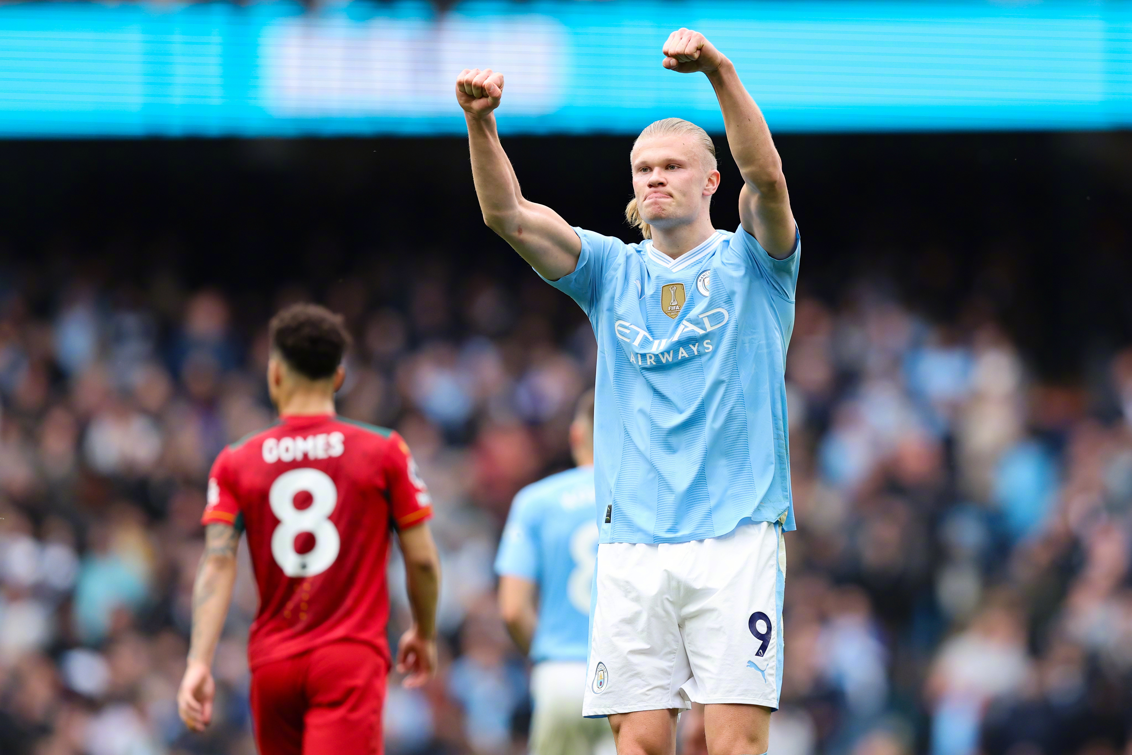 九游体育-包含集结日英超焦点战，法兰克福复出首秀，赛场秩序良好，年轻球员得到机会的词条